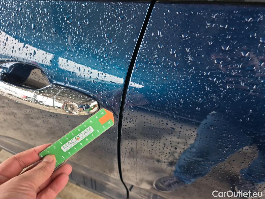  KIA  Niro KIA  / 2019 / 5P / crossover 1.6 GDi HEV 104kW (141CV) Drive #4