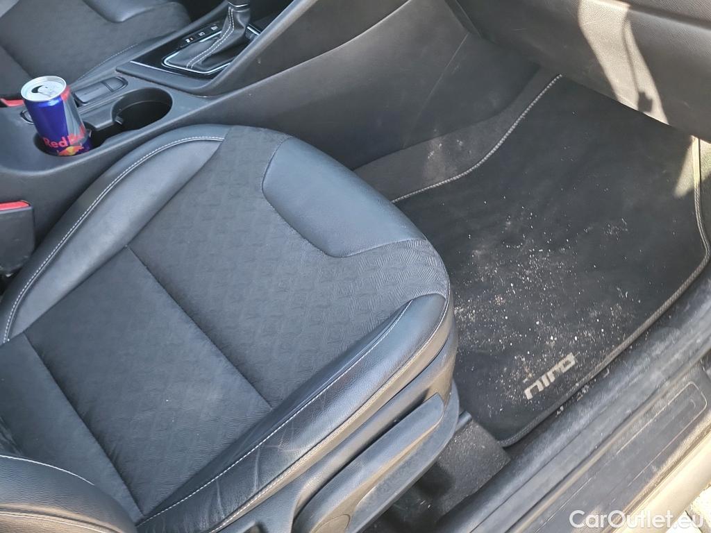  KIA  Niro KIA  / 2019 / 5P / crossover 1.6 GDi PHEV 104kW (141CV) Drive #34