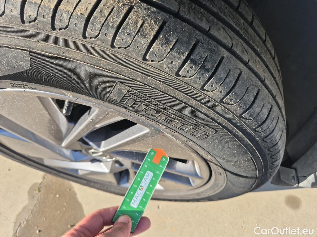  Nissan  Qashqai NISSAN  / 2021 / 5P / todoterreno DIG-T 116kW (158CV) mHEV Xtronic Acenta (AC2) #14