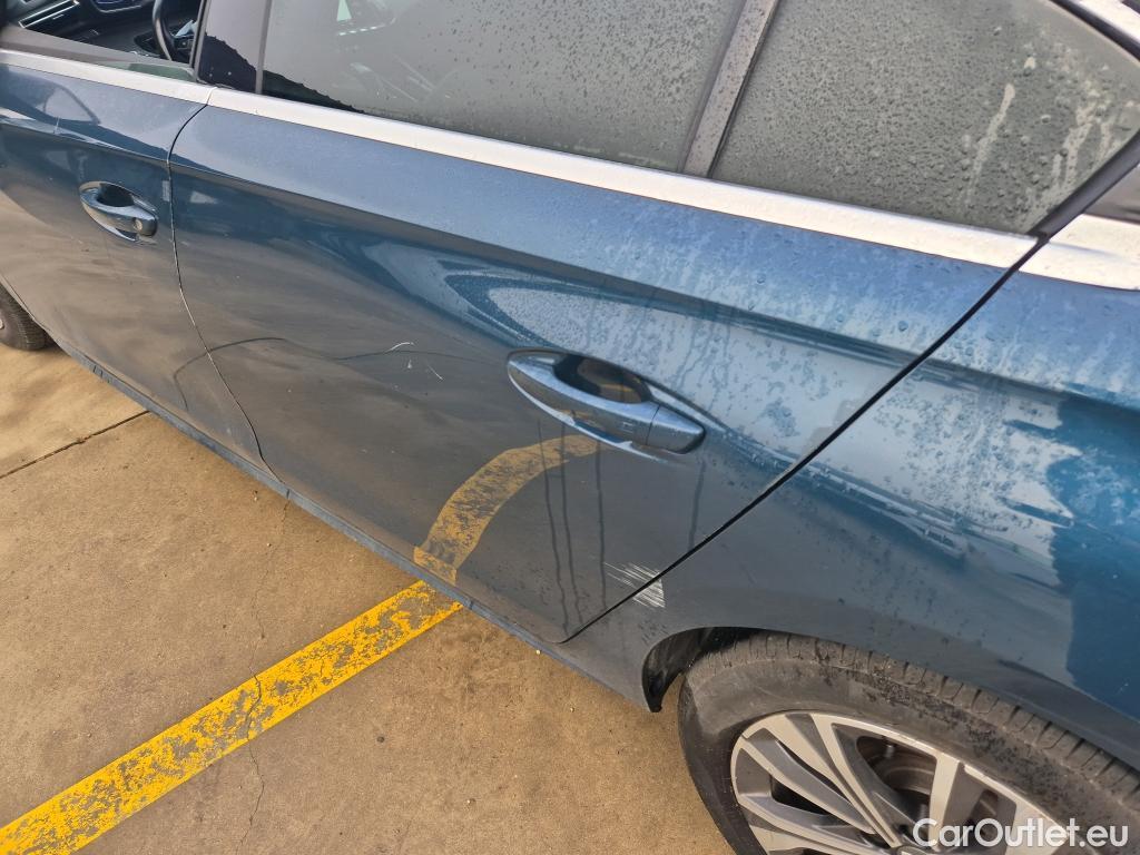  Peugeot  508 PEUGEOT  / 2018 / 5P / berlina con portón 5P Allure BlueHDi 120kW (160) S&S EAT8 #13