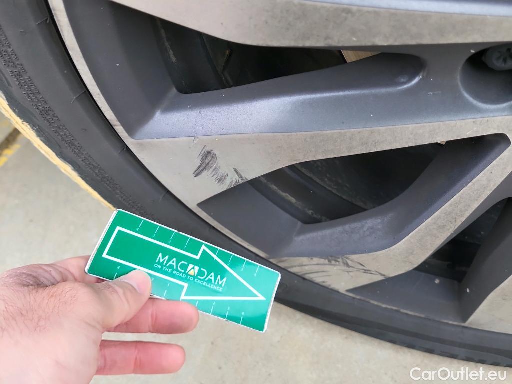  Renault  Megane  IV Sport Tourer Techno 1.5 dCi 115CV AT7 E6d #4