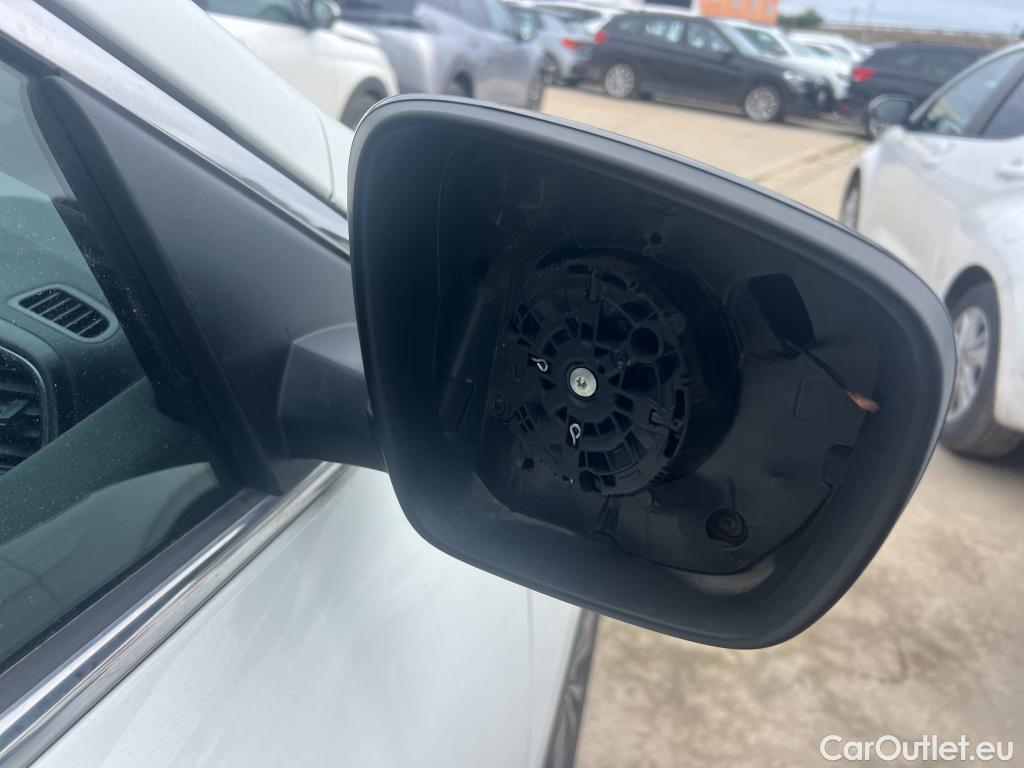  Renault  Kadjar RENAULT  / 2019 / 5P / crossover Limited Blue dCi 85kW (115CV)(SP) #7