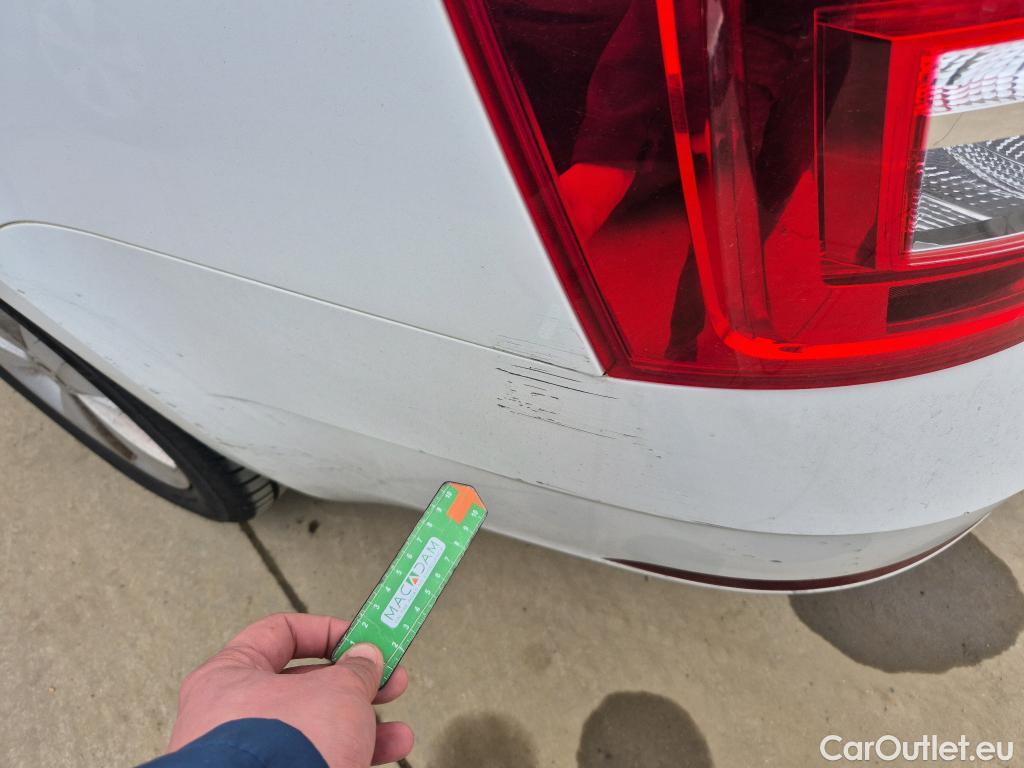  Skoda  Octavia SKODA  / 2016 / 5P / familiar Combi 1.6 TDI CR 85KW (115CV) Ambition #14