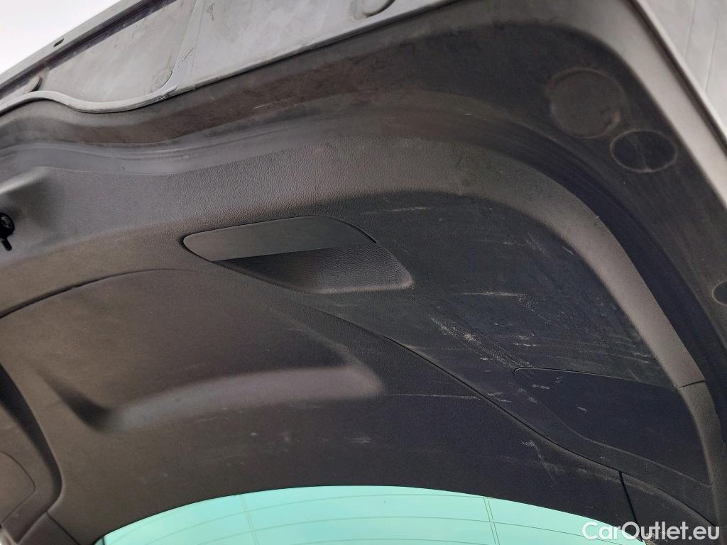  Renault  Megane  IV Sport Tourer Techno 1.5 dCi 115CV AT7 E6d #22