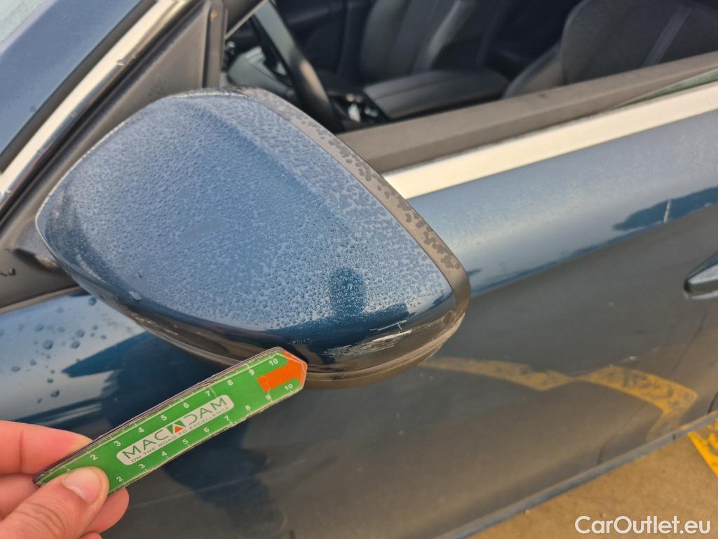  Peugeot  508 PEUGEOT  / 2018 / 5P / berlina con portón 5P Allure BlueHDi 120kW (160) S&S EAT8 #19