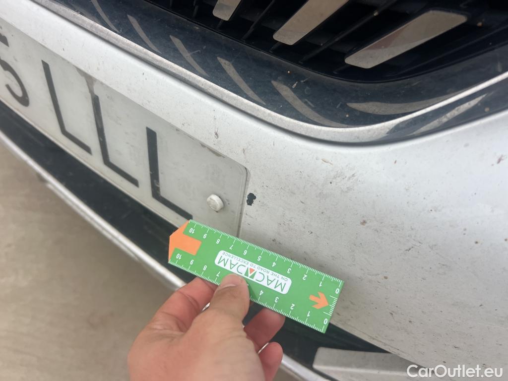  Peugeot  3008 PEUGEOT  / 2016 / 5P / todoterreno 1.5 BlueHDi 96kW (130CV) S&S Allure EAT8 #45