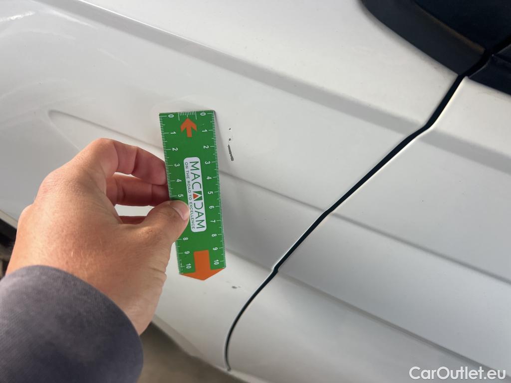  Volkswagen  Polo VOLKSWAGEN  / 2017 / 5P / berlina con portón Advance 1.0 TSI 70kW (95CV) #17