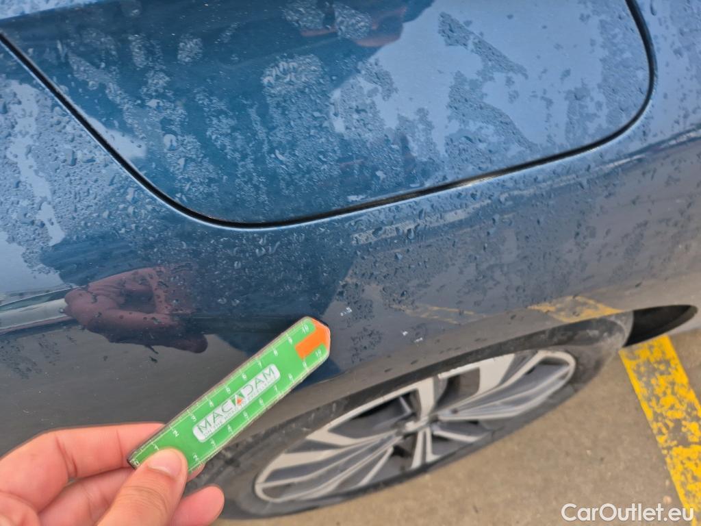  Peugeot  508 PEUGEOT  / 2018 / 5P / berlina con portón 5P Allure BlueHDi 120kW (160) S&S EAT8 #29