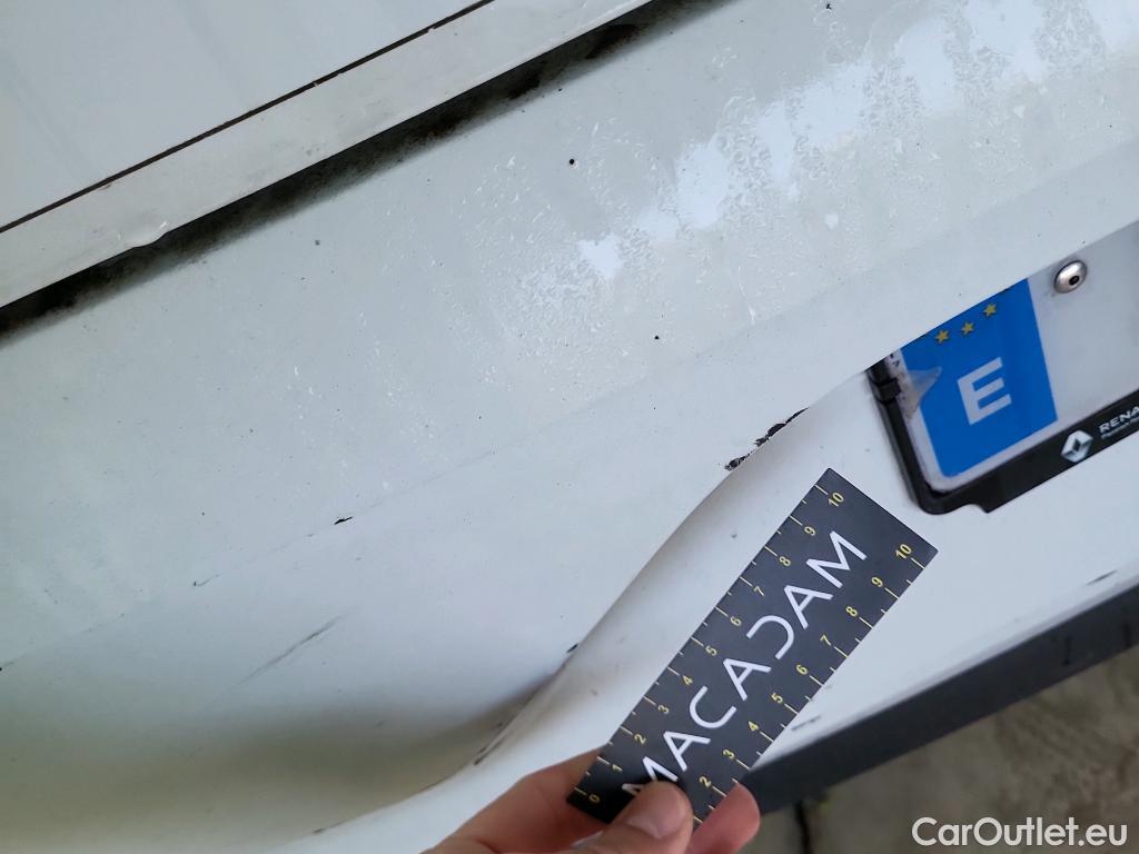  Renault  Clio RENAULT  / 2019 / 5P / berlina con portón Life SCe 49 kW (67CV) #7