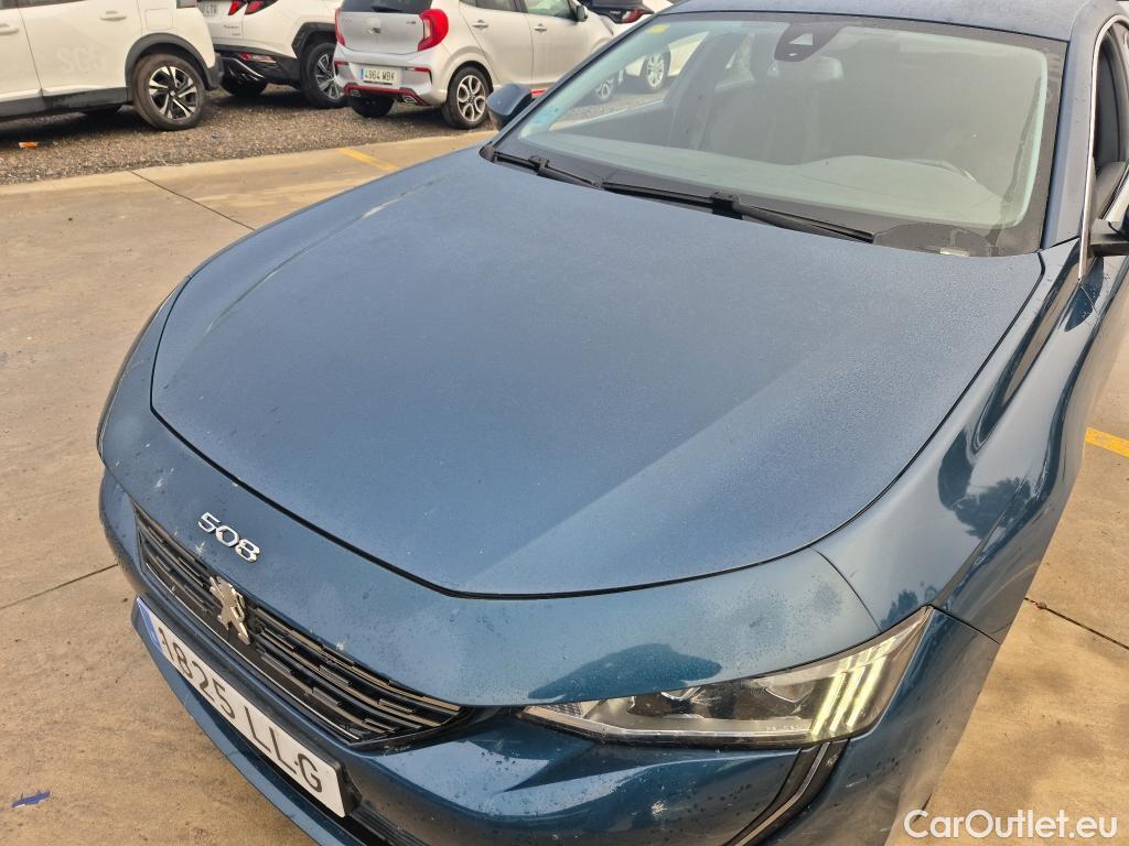  Peugeot  508 PEUGEOT  / 2018 / 5P / berlina con portón 5P Allure BlueHDi 120kW (160) S&S EAT8 #24