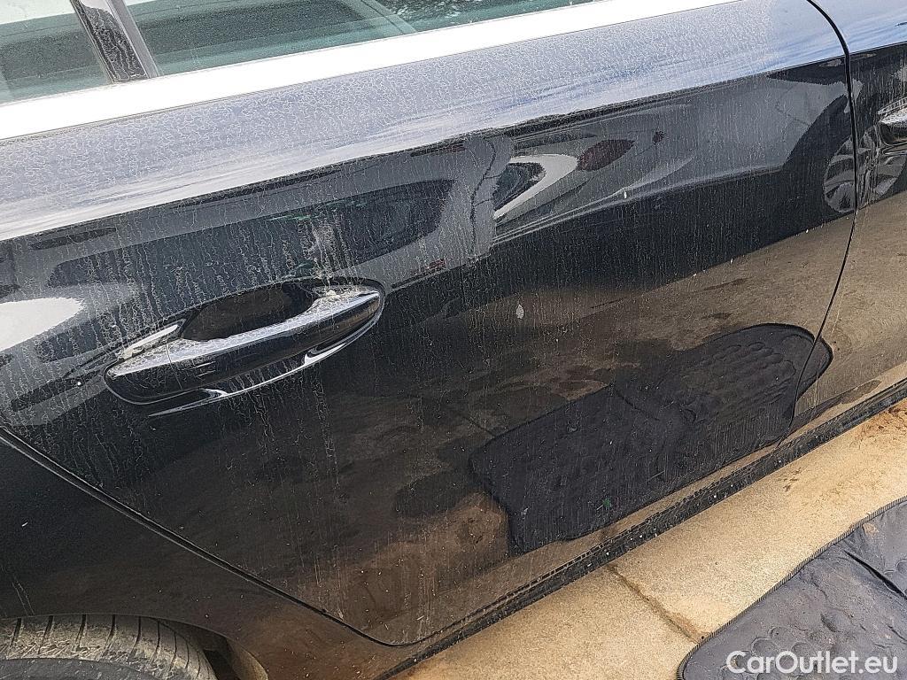  Peugeot  508 PEUGEOT  / 2018 / 5P / berlina con portón 5P Active Pack PureTech 130 S&S EAT8 #19