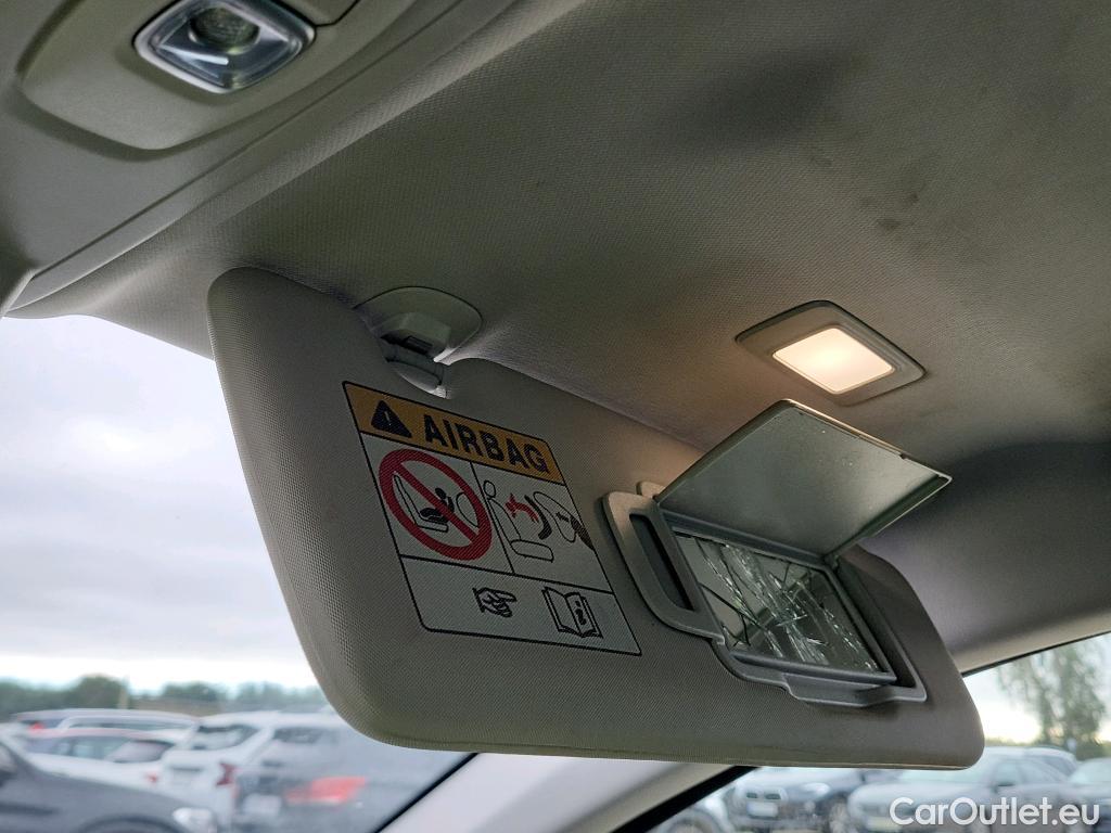  Renault  Megane  IV Sport Tourer Techno 1.5 dCi 115CV AT7 E6d #30