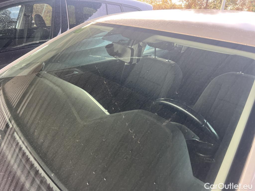  Volkswagen  Polo VOLKSWAGEN  / 2017 / 5P / berlina con portón Advance 1.0 TSI 70kW (95CV) #1