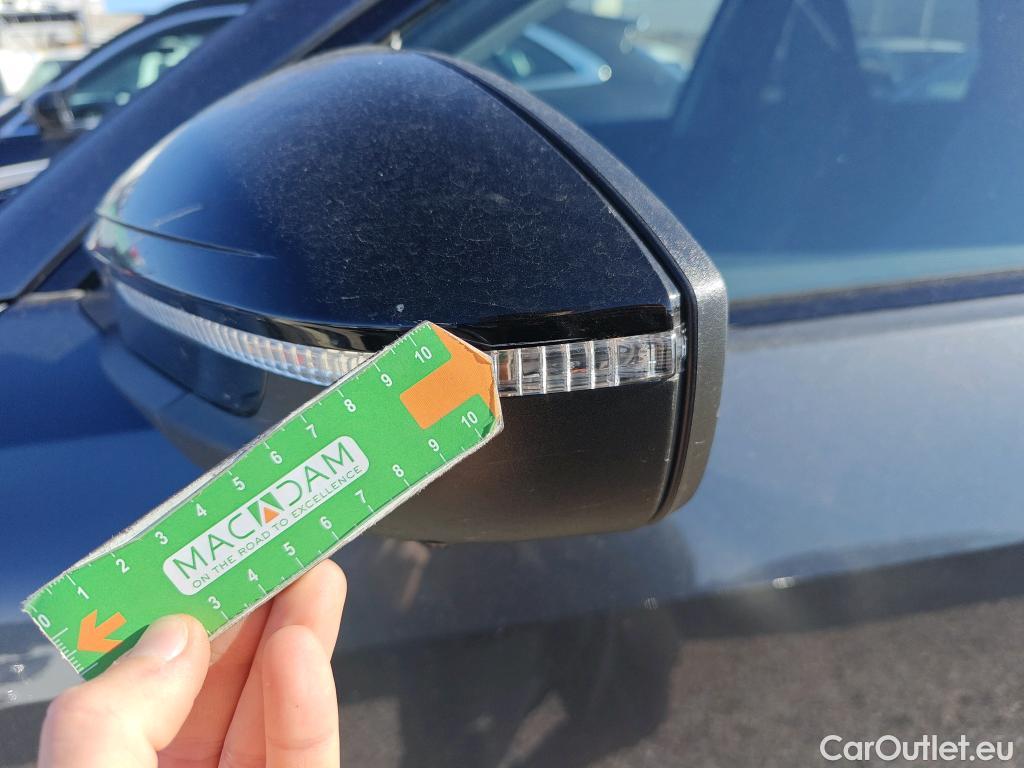  Audi  Q5 AUDI  SPORTBACK / 2024 / 5P / todoterreno Launch edition TDI quattro 150kW (204cv) S t #15