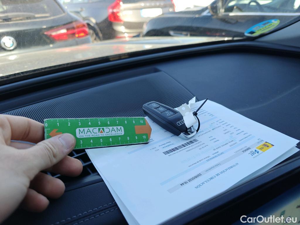  Audi  Q5 AUDI  SPORTBACK / 2024 / 5P / todoterreno Launch edition TDI quattro 150kW (204cv) S t #1