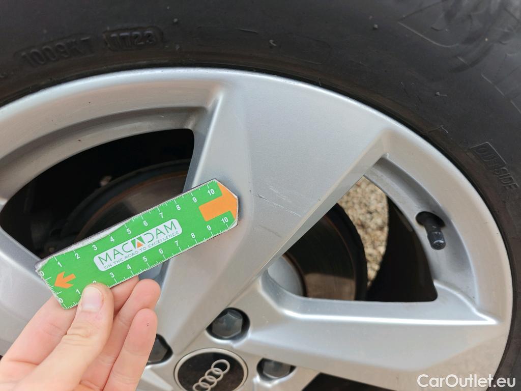  Audi  Q3 AUDI  / 2018 / 5P / todoterreno Advanced 35 TDI 110kW (150CV) S tronic (AC5) #33