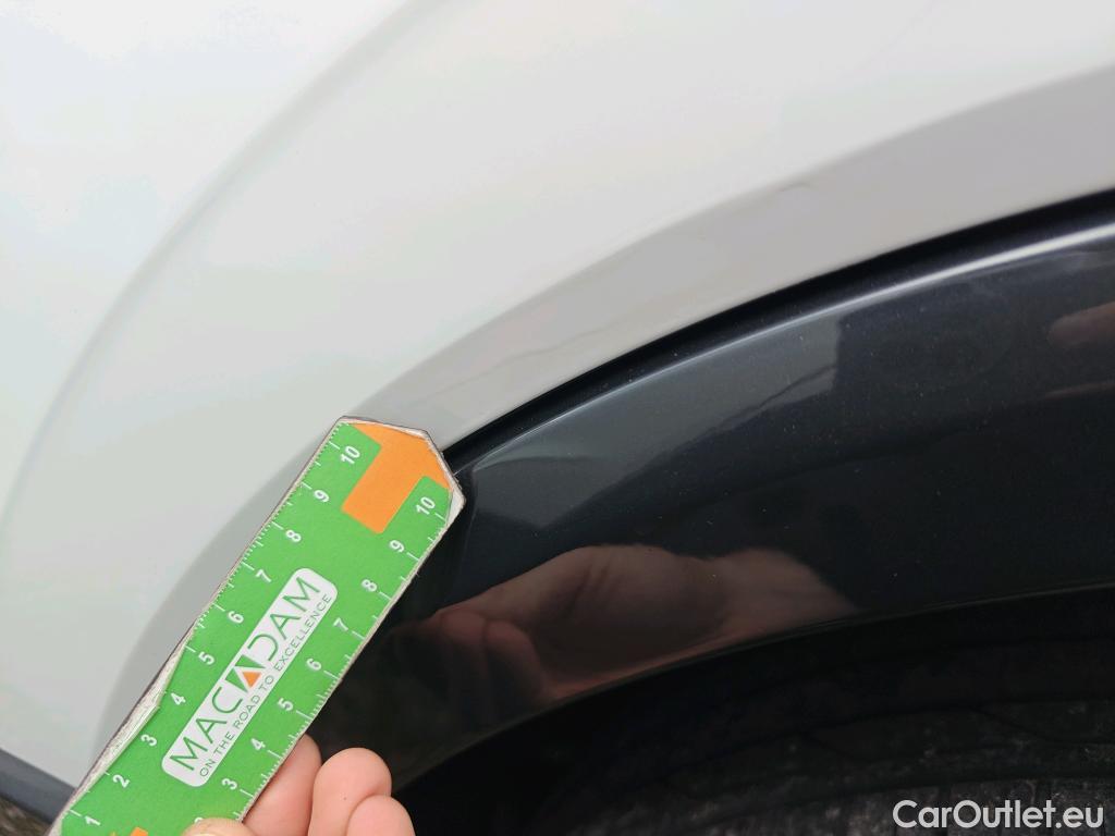  Audi  Q2 AUDI  / 2016 / 5P / todoterreno Design 30 TFSI 85kW (116CV) #12