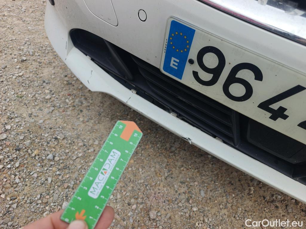  Bmw  Serie 3 BMW  / 2018 / 4P / sedán 320d Auto. #11