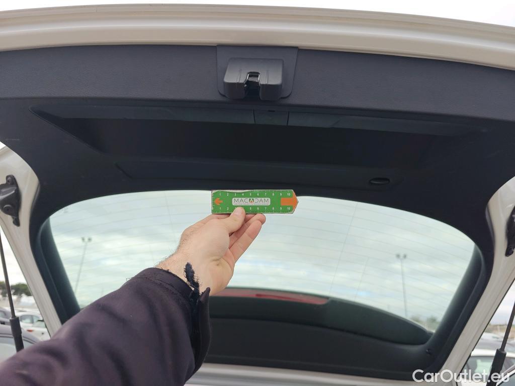  Audi  Q2 AUDI  / 2016 / 5P / todoterreno Design 30 TFSI 85kW (116CV) #4