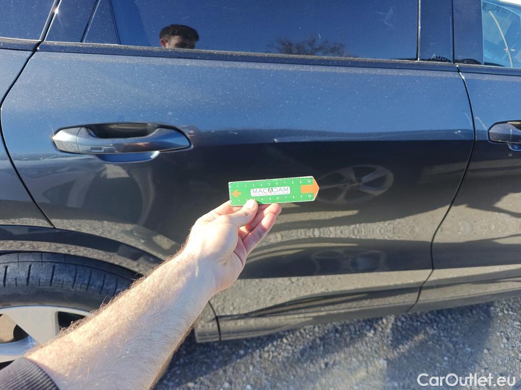  Audi  Q5 AUDI  SPORTBACK / 2024 / 5P / todoterreno Launch edition TDI quattro 150kW (204cv) S t #3