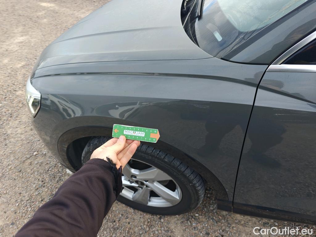  Audi  Q3 AUDI  / 2018 / 5P / todoterreno Advanced 35 TDI 110kW (150CV) S tronic (AC5) #26