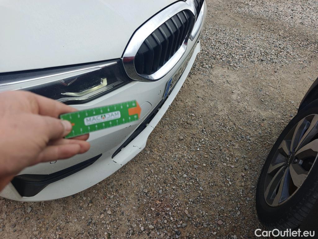  Bmw  Serie 3 BMW  / 2018 / 4P / sedán 320d Auto. #1