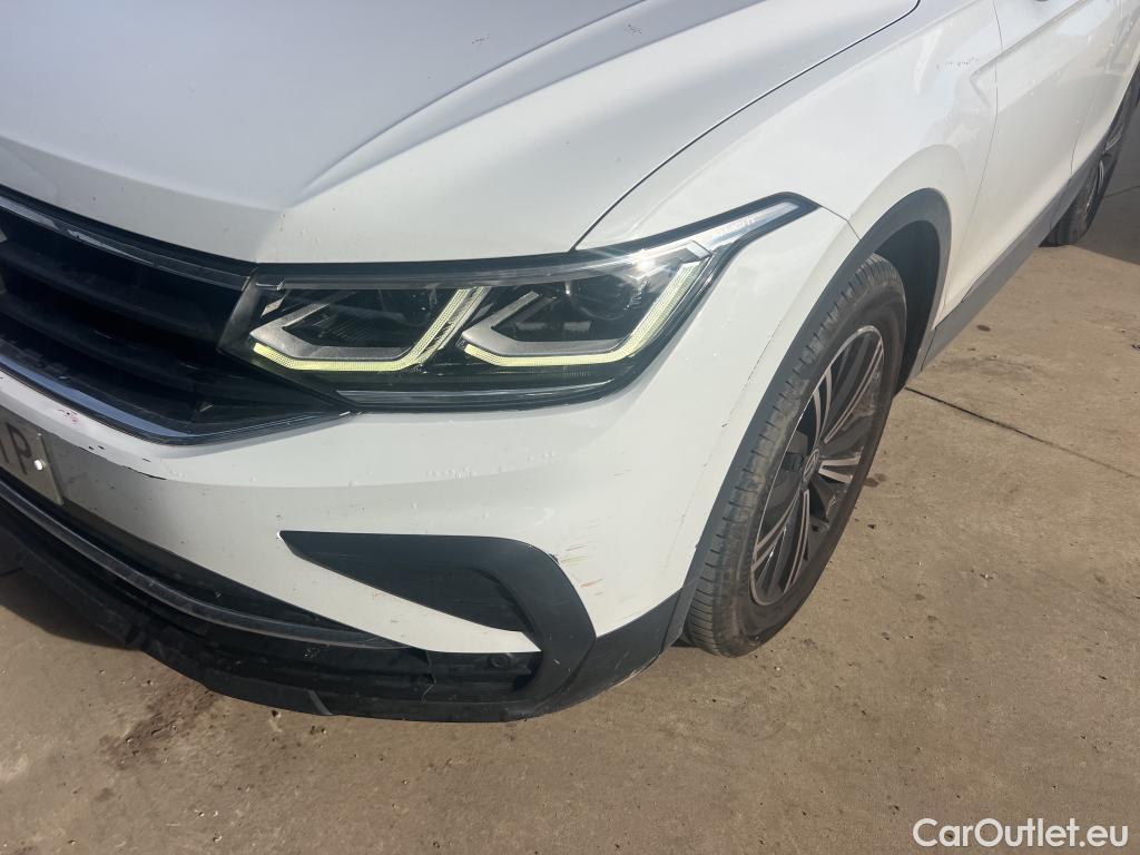  Volkswagen  Tiguan VOLKSWAGEN  / 2020 / 5P / todoterreno Life 2.0 TDI 90kW (122CV) #5