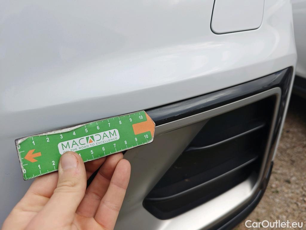  Audi  Q2 AUDI  / 2016 / 5P / todoterreno Design 30 TFSI 85kW (116CV) #17