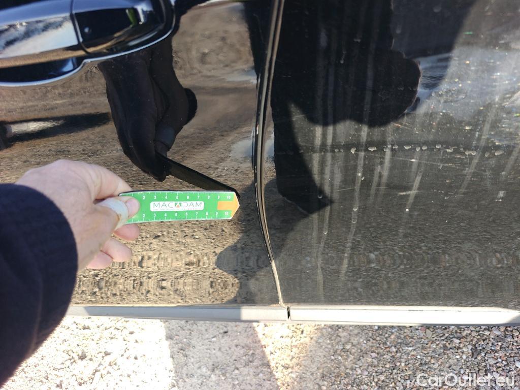  Bmw  X1 BMW  / 2019 / 5P / todoterreno sDrive16d #3