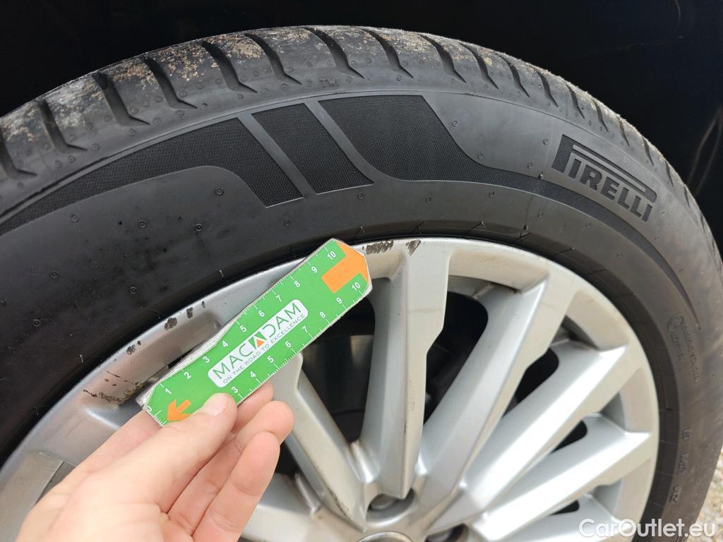  Audi  Q2 AUDI  / 2016 / 5P / todoterreno Design 30 TFSI 85kW (116CV) #22