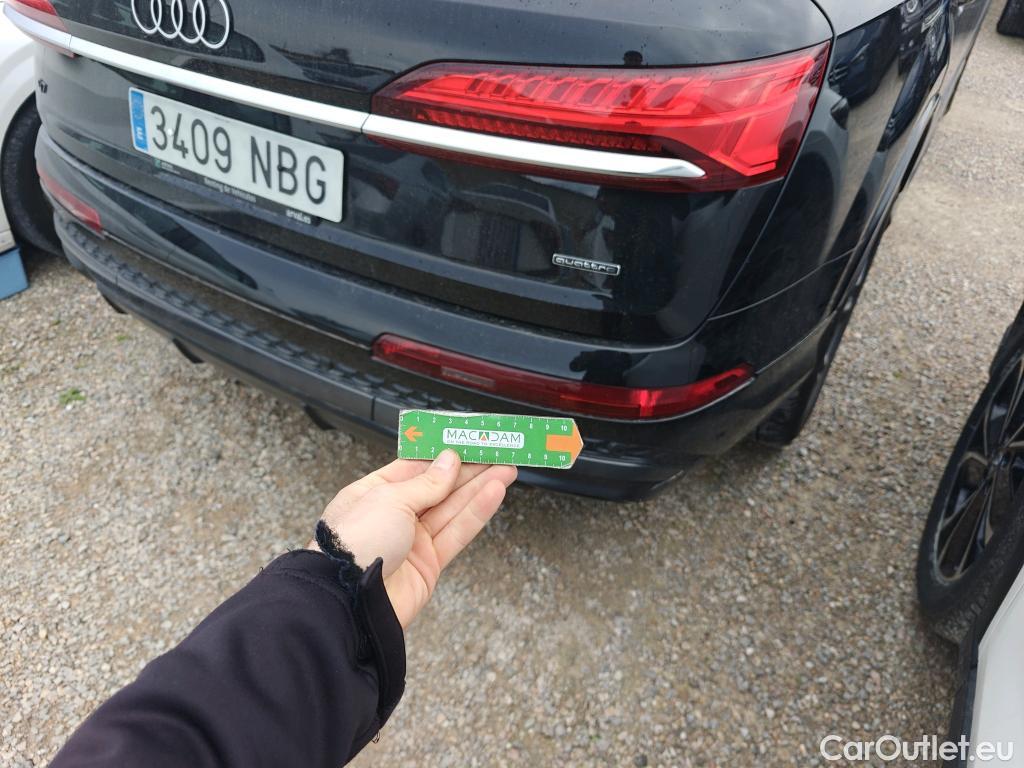 Audi  Q7  55 TFSI e quattro S line 3.0 TFSI 395CV AT8 6E #4