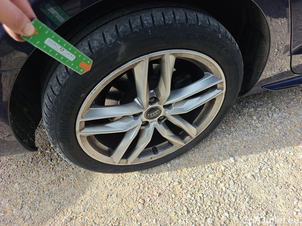  Audi  A4 AUDI  / 2019 / 4P / sedán S line 35 TDI 120kW (163CV) S tronic #25