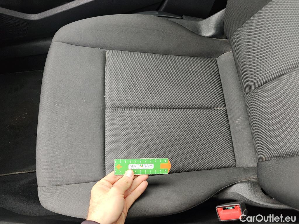  Audi  A3 AUDI  / 2020 / 5P / berlina con portón Sportback 30 TFSI 81kW (110CV) S tronic #64