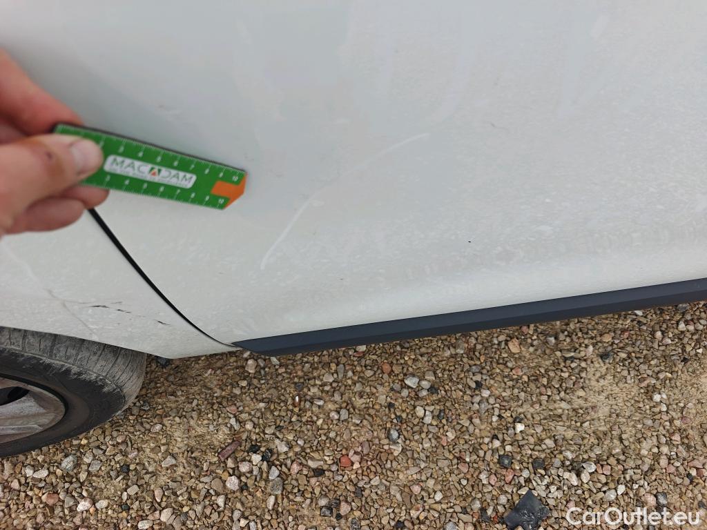  Dacia  Lodgy DACIA  / 2012 / 5P / monovolumen compacto Comfort Blue dCi 70kW (95CV) 7Pl - 18 #18