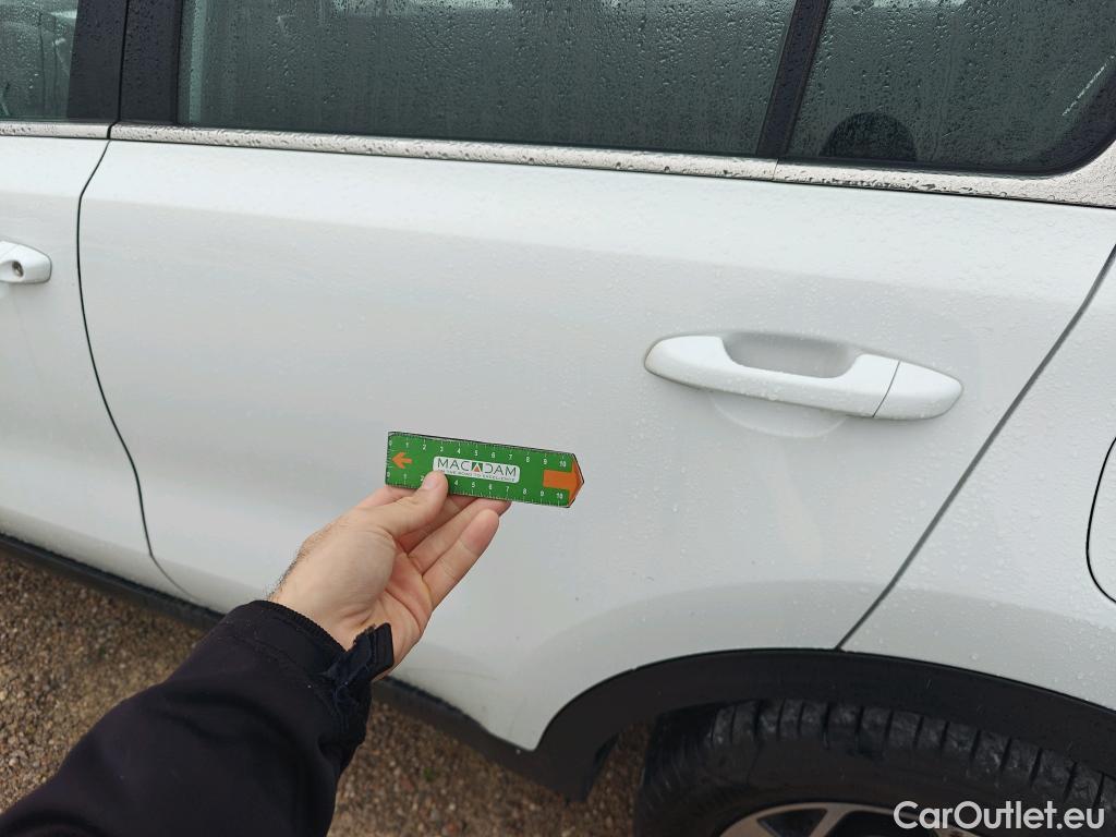  KIA  Sportage KIA  / 2018 / 5P / todoterreno 1.6 MHEV Business 100kW (136CV) 4x2 #44