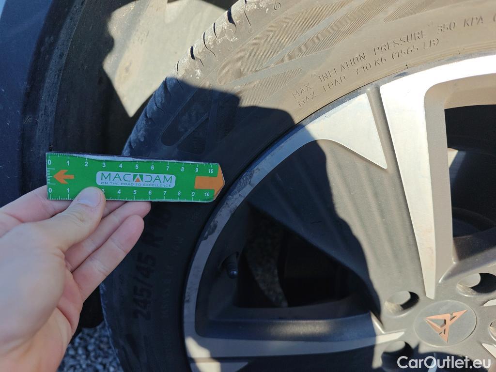  Cupra  Formentor CUPRA  / 2020 / 5P / todoterreno 1.4 e-Hybrid 150kW (204 CV) DSG (AC) #48