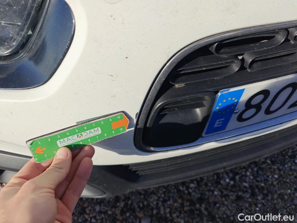  Citroen  C4 Cactus CITROEN  / 2018 / 5P / berlina con portón BlueHDi 74KW (100CV) S&S Feel #18