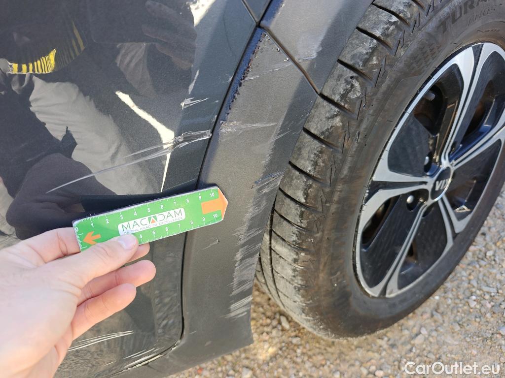  KIA  XCeed KIA  1.6 GDi PHEV 104kW (141CV) eDrive #38