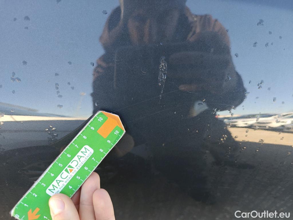  KIA  XCeed KIA  1.6 GDi PHEV 104kW (141CV) eDrive #36