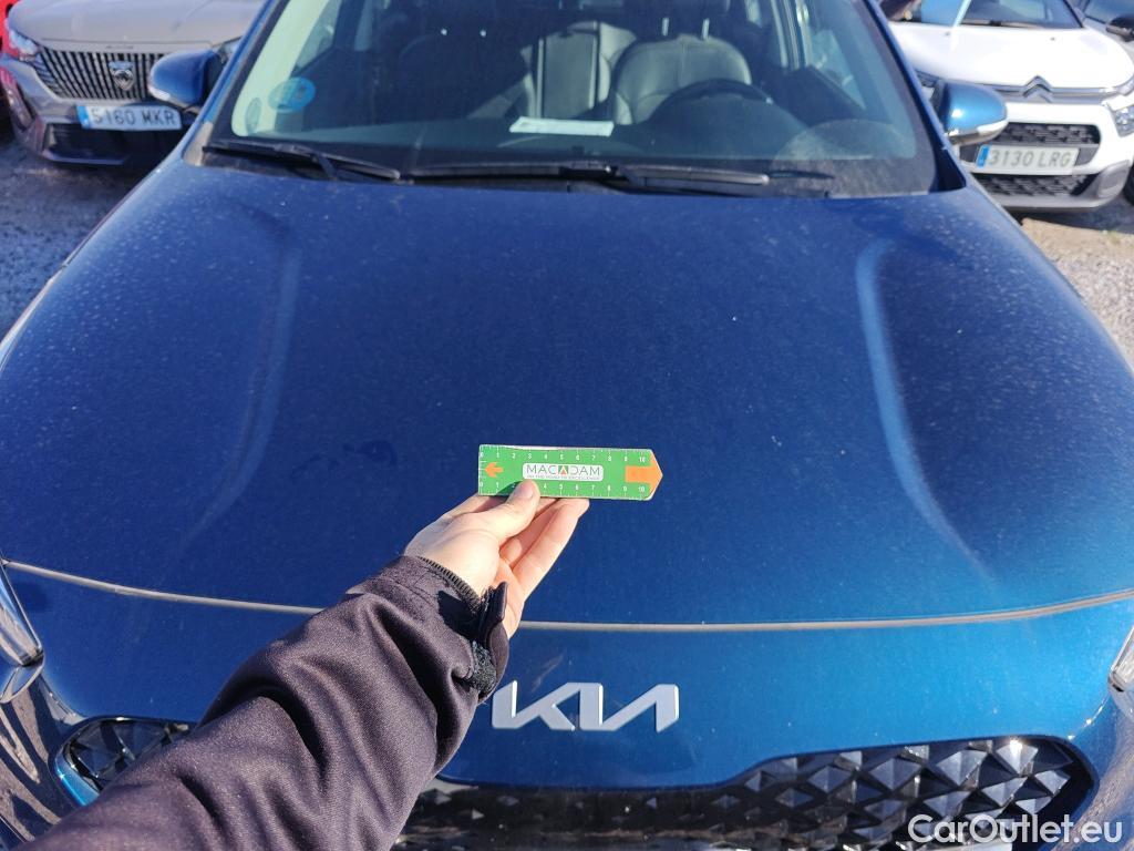  KIA  Niro KIA  / 2019 / 5P / crossover 1.6 GDi HEV 104kW (141CV) Drive #11