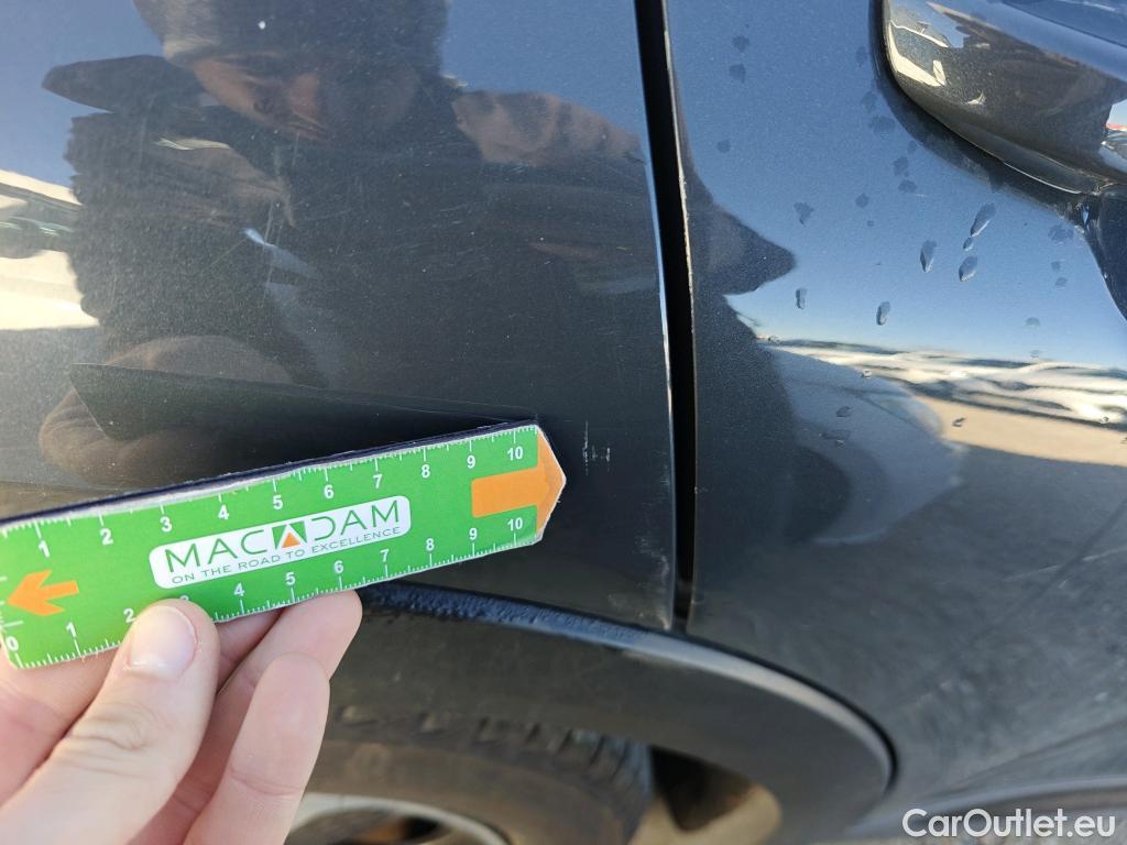  KIA  XCeed KIA  1.6 GDi PHEV 104kW (141CV) eDrive #53