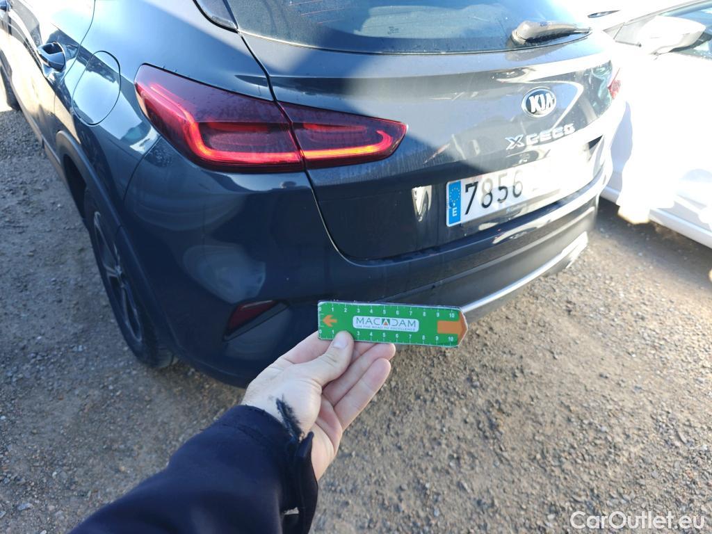  KIA  XCeed KIA  1.6 GDi PHEV 104kW (141CV) eDrive #23