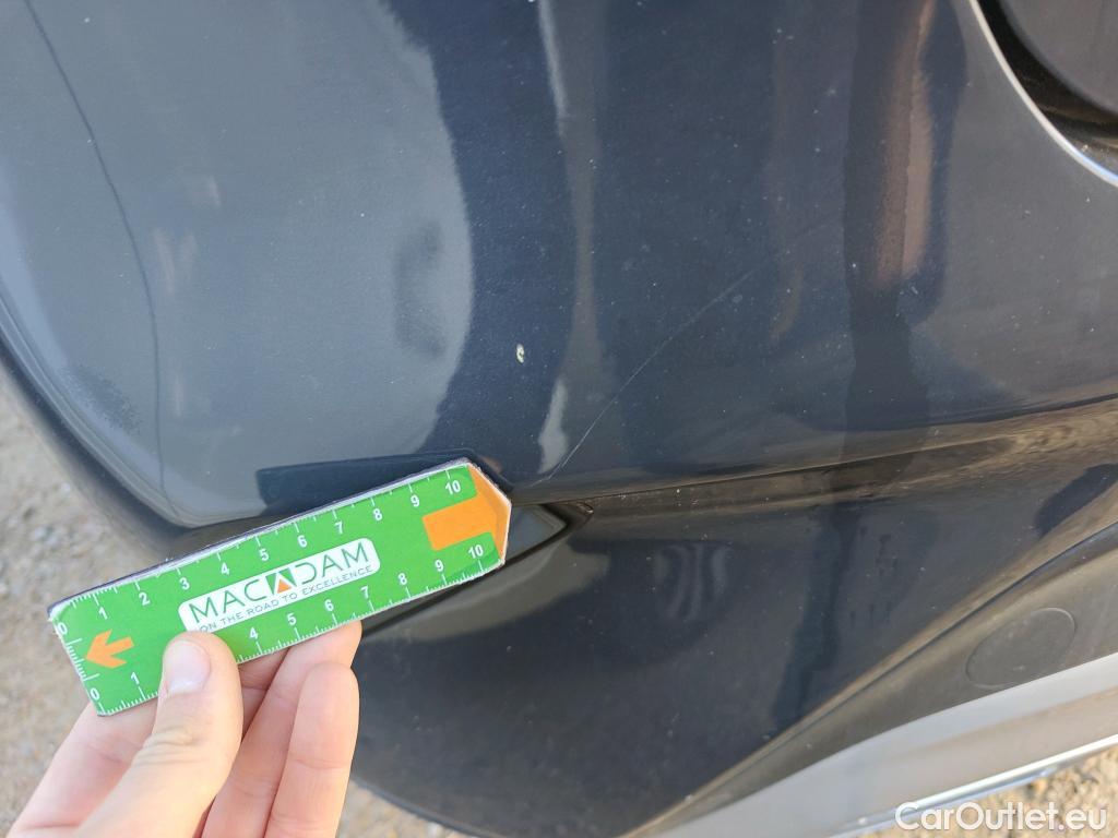  KIA  XCeed KIA  1.6 GDi PHEV 104kW (141CV) eDrive #26