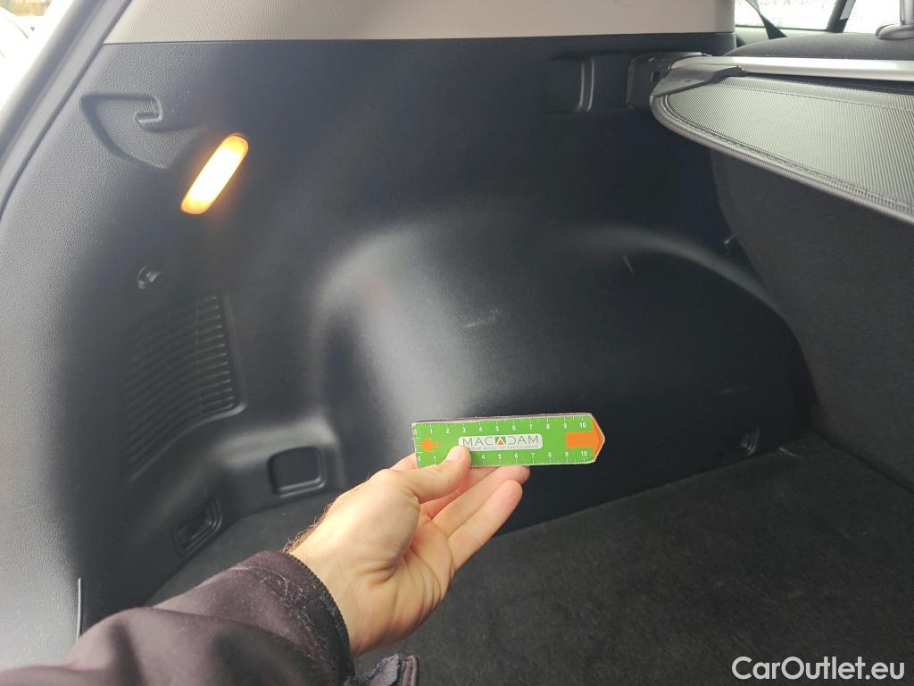  KIA  Sportage KIA  / 2018 / 5P / todoterreno 1.6 MHEV Business 100kW (136CV) 4x2 #12