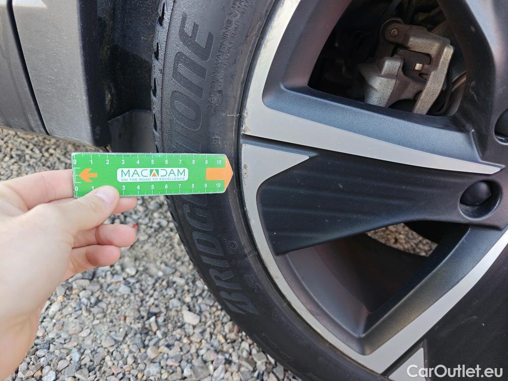  Cupra  Formentor CUPRA  / 2020 / 5P / todoterreno 1.4 e-Hybrid 150kW (204 CV) DSG (AC) #9