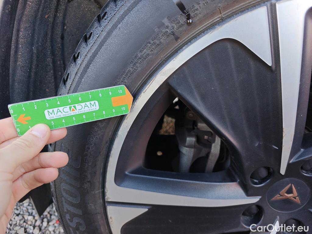  Cupra  Formentor CUPRA  / 2020 / 5P / todoterreno 1.4 e-Hybrid 150kW (204 CV) DSG (AC) #8