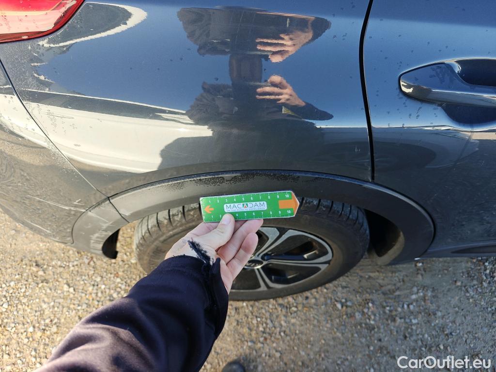  KIA  XCeed KIA  1.6 GDi PHEV 104kW (141CV) eDrive #39