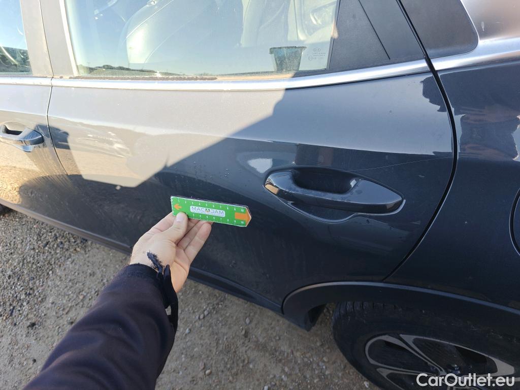  KIA  XCeed KIA  1.6 GDi PHEV 104kW (141CV) eDrive #18