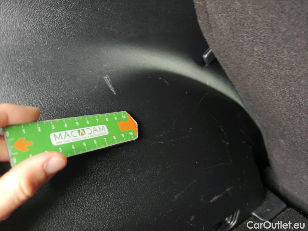  KIA  Sportage KIA  / 2018 / 5P / todoterreno 1.6 MHEV Business 100kW (136CV) 4x2 #13