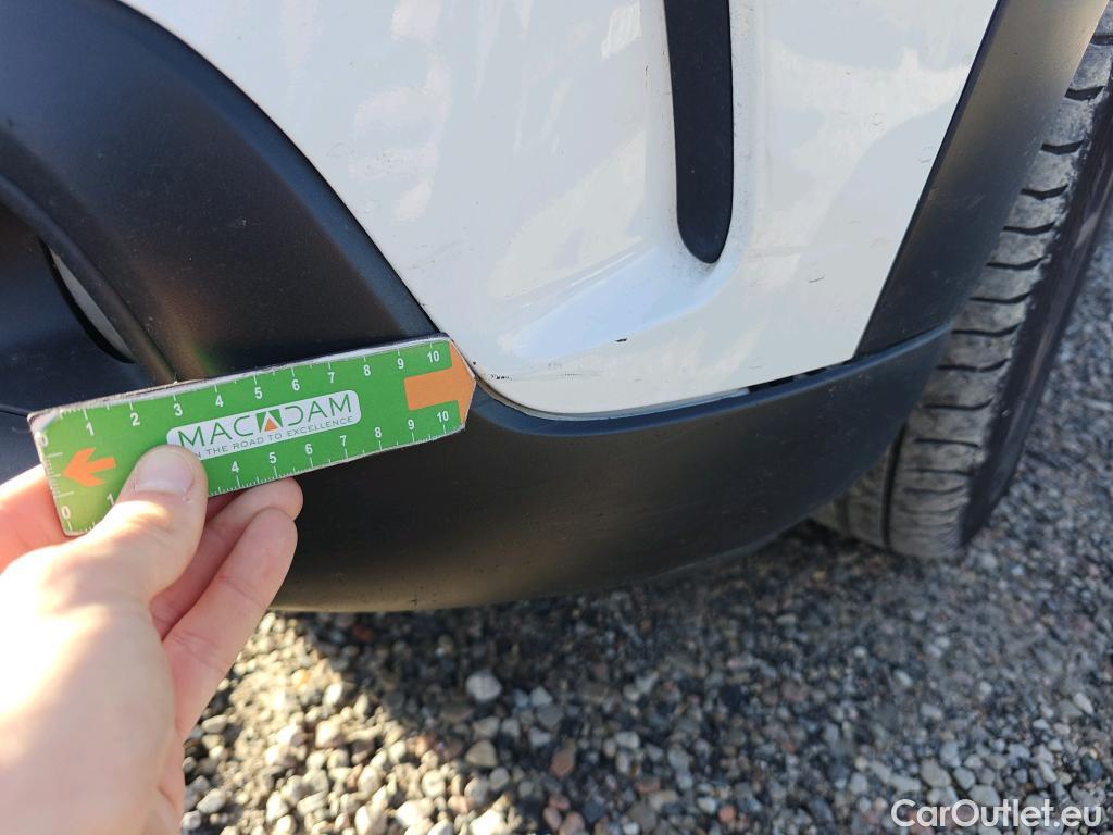  Citroen  C4 Cactus CITROEN  / 2018 / 5P / berlina con portón BlueHDi 74KW (100CV) S&S Feel #19